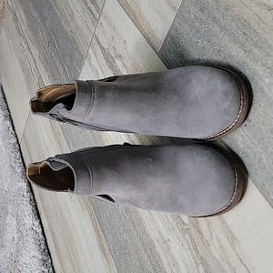 Women's Lucky Brand Gray Suede Booties size 6.5